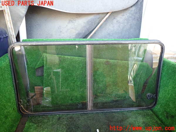 1UPJ-9236841370]デリカ スターワゴン(P25W)右サイドセンターガラス 中古(43R-00073 M2A4)_3