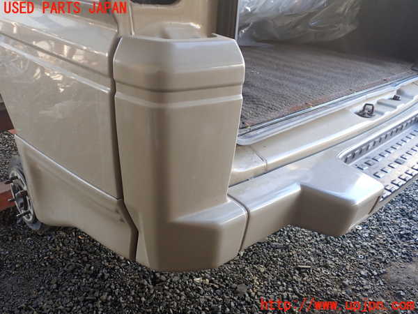 1UPJ-9236841610]デリカ スターワゴン(P25W)リアバンパー 中古_3