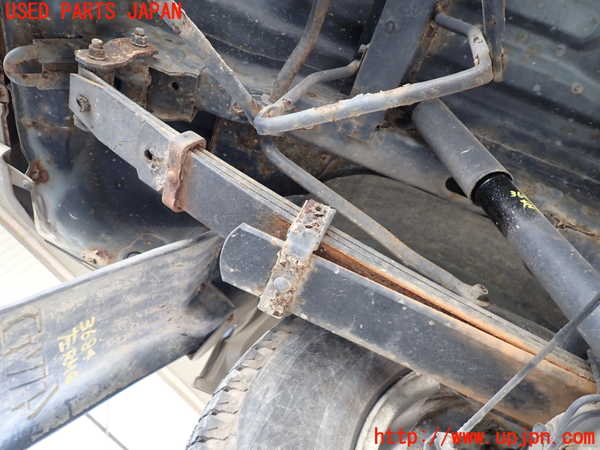 1UPJ-9236845105]デリカ スターワゴン(P25W)左リアスプリング 中古_3