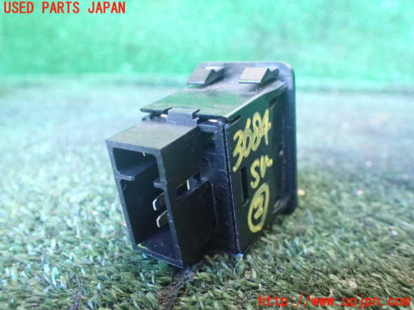 1UPJ-9236846307]デリカ スターワゴン(P25W)スイッチ2 中古_2