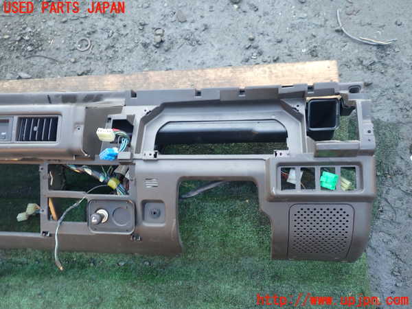 1UPJ-9236847505]デリカ スターワゴン(P25W)ダッシュボード 中古_2