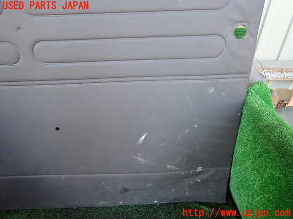 1UPJ-9236841324]デリカ スターワゴン(P25W)左後ドア内張り 中古_2