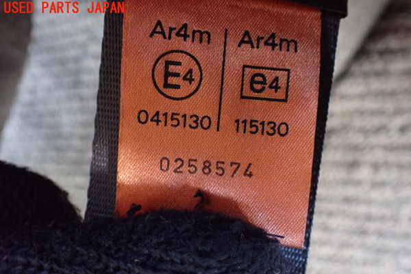 1UPJ-9236847245]デリカ スターワゴン(P25W)右3列目シートベルト 中古_2