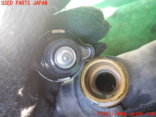 1UPJ-9236852321]三菱ジープ(J55)ラジエーター1 中古_3