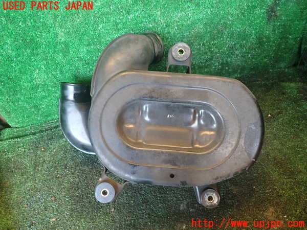 1UPJ-9236852560]三菱ジープ(J55)エアクリーナーボックス 中古_2