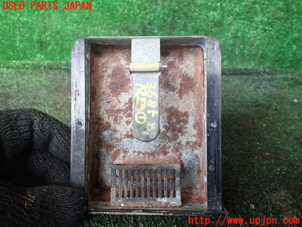 1UPJ-9236857821]三菱ジープ(J55)灰皿1 中古_2