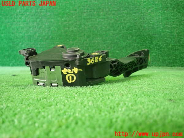 1UPJ-9236866381]ノート e-POWER NISMO(HE12)センサー1 (アクセルペダル) 中古_4