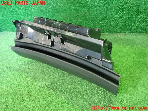 1UPJ-9236867516]ノート e-POWER NISMO(HE12)グローブボックス1 中古_3