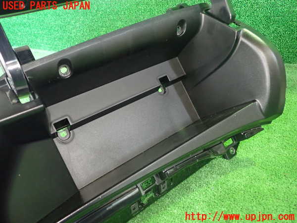 1UPJ-9236867516]ノート e-POWER NISMO(HE12)グローブボックス1 中古_4