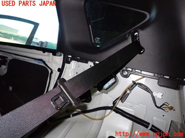 1UPJ-9236867155]ノート e-POWER NISMO(HE12)右2列目シートベルト 中古_2