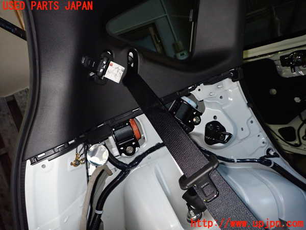 1UPJ-9236867185]ノート e-POWER NISMO(HE12)左2列目シートベルト 中古_2