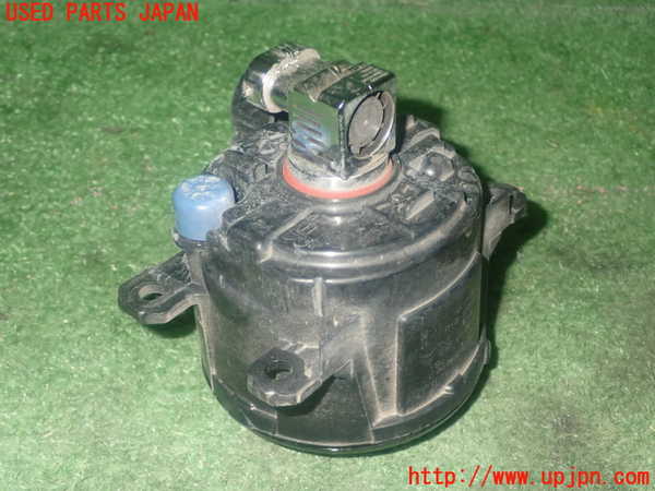 1UPJ-9236871182]シトロエン・BERLINGO(ベルランゴ)(K9CYH01)左フォグ 中古_2