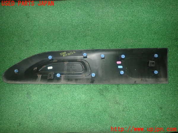 1UPJ-9236871232]シトロエン・BERLINGO(ベルランゴ)(K9CYH01)右前ドアパネル 中古_2