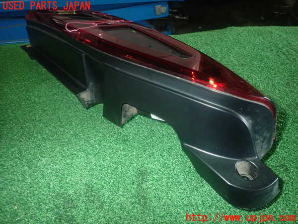 1UPJ-9236871536]シトロエン・BERLINGO(ベルランゴ)(K9CYH01)左テールランプ 中古_3