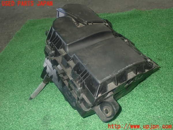 1UPJ-9236872560]シトロエン・BERLINGO(ベルランゴ)(K9CYH01)エアクリーナーボックス 中古_2