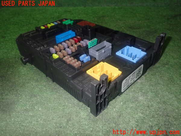 1UPJ-9236876742]シトロエン・BERLINGO(ベルランゴ)(K9CYH01)ヒューズボックス2 中古_2