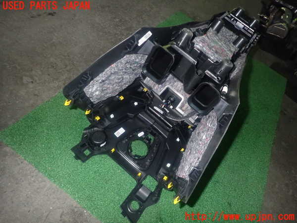 1UPJ-9236877540]シトロエン・BERLINGO(ベルランゴ)(K9CYH01)センターコンソール 中古_3