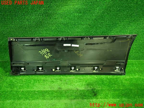 1UPJ-9236881292]ヴォクシー(ノア)(ZRR80W)右後ドアパネル 中古_2