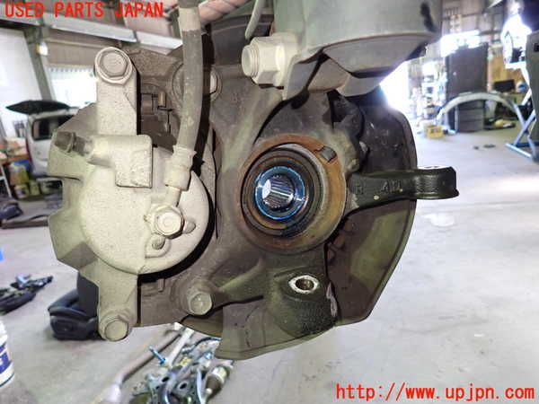 1UPJ-9236884290]ヴォクシー(ノア)(ZRR80W)右フロントナックルハブ 中古_2