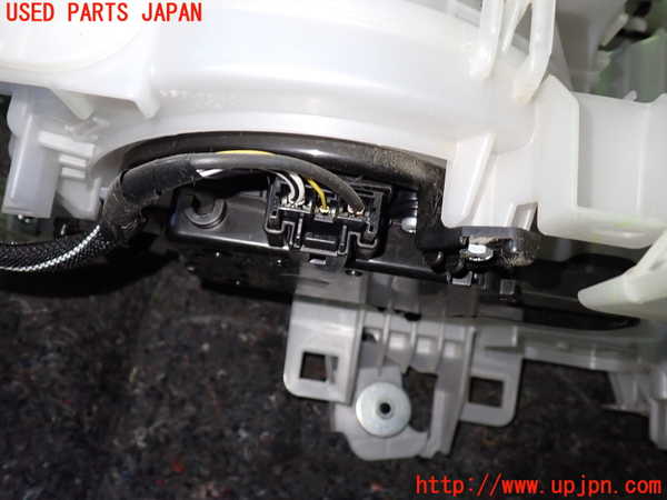 1UPJ-9236886095]ヴォクシー(ノア)(ZRR80W)ブロアファン(ブロアーファン) 中古_2