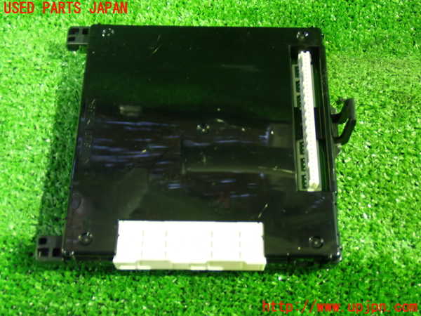 1UPJ-9236886146]ヴォクシー(ノア)(ZRR80W)コンピューター1 中古_2