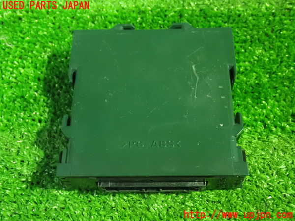 1UPJ-9236886148]ヴォクシー(ノア)(ZRR80W)コンピューター3 中古_2