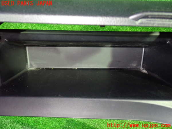 1UPJ-9236887516]ヴォクシー(ノア)(ZRR80W)グローブボックス1 中古_2