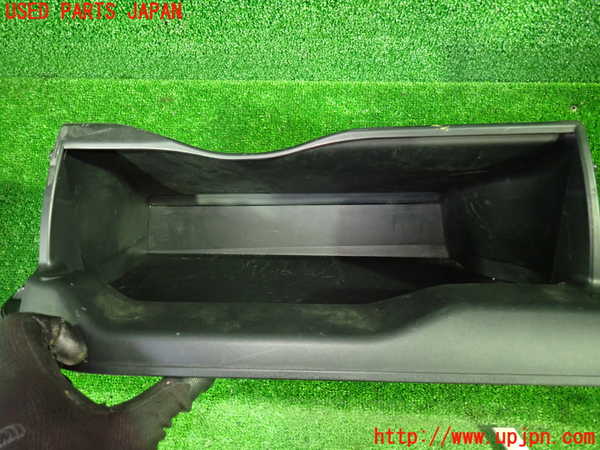 1UPJ-9236887517]ヴォクシー(ノア)(ZRR80W)グローブボックス2 中古_2