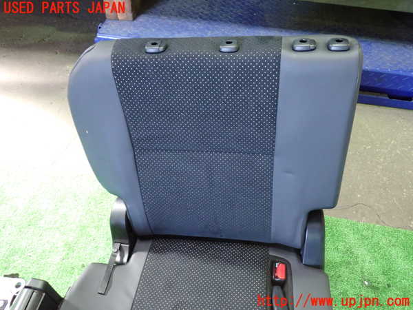 1UPJ-9236887235]ヴォクシー(ノア)(ZRR80W)右3列目シート 中古_2