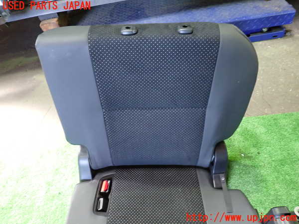 1UPJ-9236887265]ヴォクシー(ノア)(ZRR80W)左3列目シート 中古_2