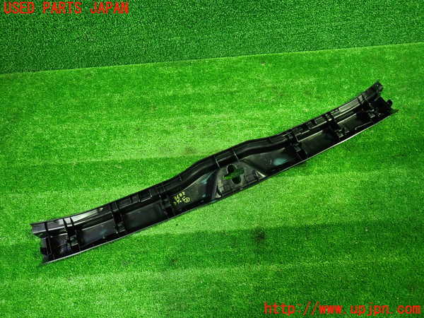 1UPJ-9236887772]ヴォクシー(ノア)(ZRR80W)ラゲッジトレイ2 中古_2