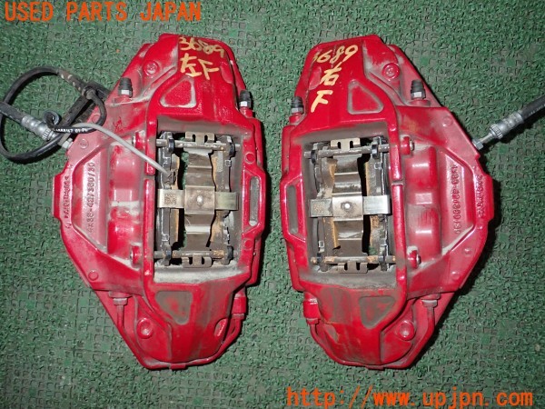 3UPJ=9236890301]BMW ミニ(MINI)ジョンクーパーワークス クラブマン(JZJCWM F55)BMW純正 brembo ブレンボ 688625905 フロントキャリパー 中古_3