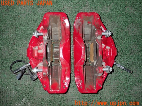3UPJ=9236890301]BMW ミニ(MINI)ジョンクーパーワークス クラブマン(JZJCWM F55)BMW純正 brembo ブレンボ 688625905 フロントキャリパー 中古_4