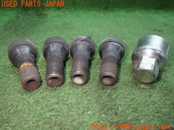 3UPJ=9236890968]BMW ミニ(MINI)ジョンクーパーワークス クラブマン(JZJCWM F55)純正 36132453960 ホイールロックボルト M14×P1.25 中古_2