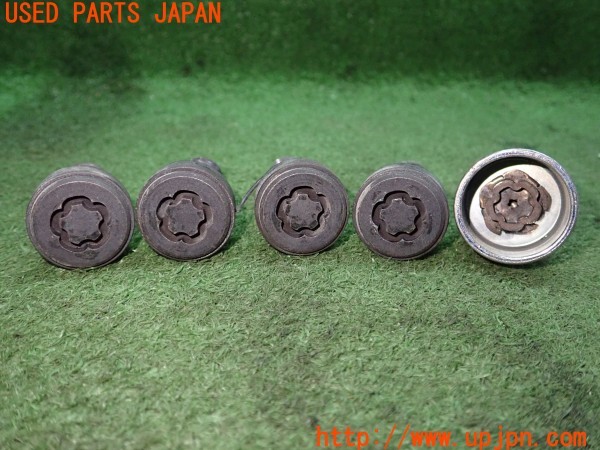 3UPJ=9236890968]BMW ミニ(MINI)ジョンクーパーワークス クラブマン(JZJCWM F55)純正 36132453960 ホイールロックボルト M14×P1.25 中古_3