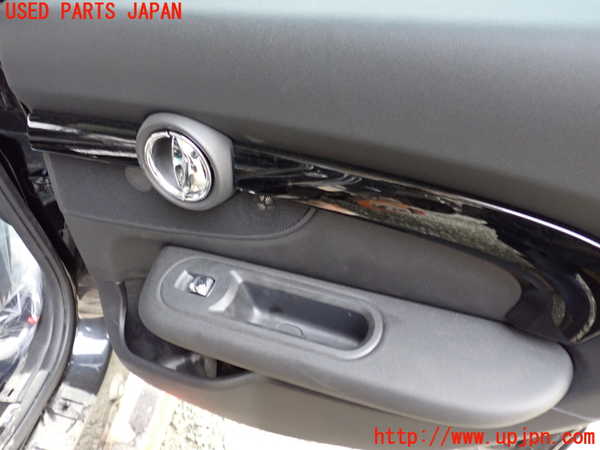 1UPJ-9236891290]BMW ミニ(MINI)ジョンクーパーワークス(JCW) クラブマン F54(JZJCWM)右後ドア 中古 SAINT-GOBAIN SEKURIT M23100_3