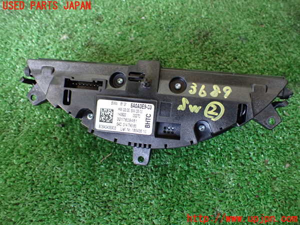 1UPJ-9236896307]BMW ミニ(MINI)ジョンクーパーワークス(JCW) クラブマン F54(JZJCWM)スイッチ2(メディア チャンネル) 中古_2