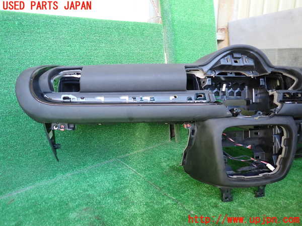 1UPJ-9236897505]BMW ミニ(MINI)ジョンクーパーワークス(JCW) クラブマン F54(JZJCWM)ダッシュボード 中古_2