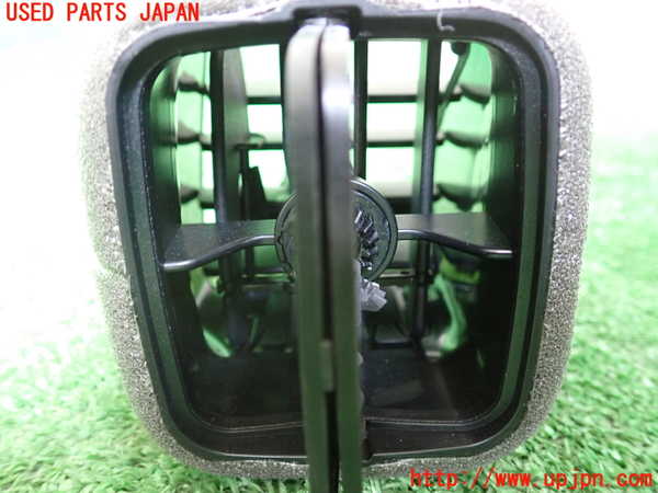 1UPJ-9236897526]BMW ミニ(MINI)ジョンクーパーワークス(JCW) クラブマン F54(JZJCWM)エアコン吹き出し口1(右) 中古_3