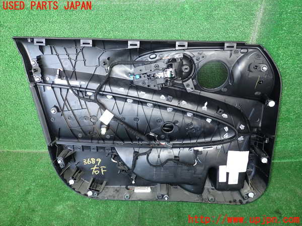 1UPJ-9236891234]BMW ミニ(MINI)ジョンクーパーワークス(JCW) クラブマン F54(JZJCWM)右前ドア内張り 中古_3
