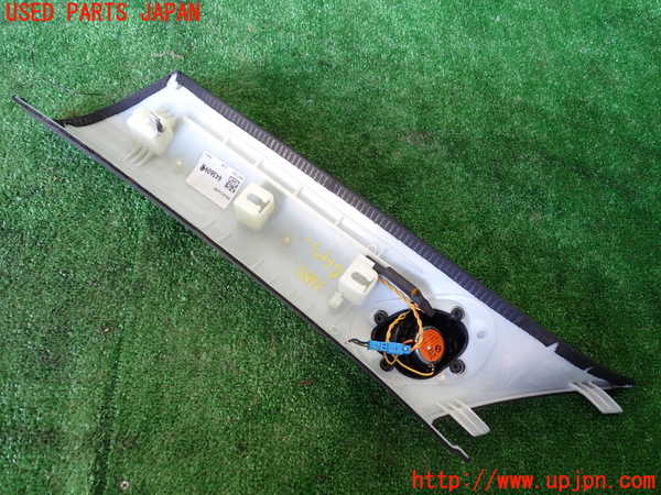 1UPJ-9236897655]BMW ミニ(MINI)ジョンクーパーワークス(JCW) クラブマン F54(JZJCWM)右フロントピラートリム 中古_2