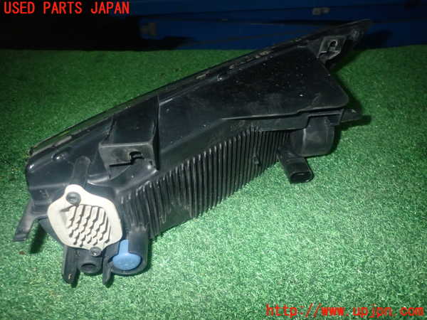1UPJ-9236901180]ポルシェ・ボクスター(987MA120)右フォグ 中古_2