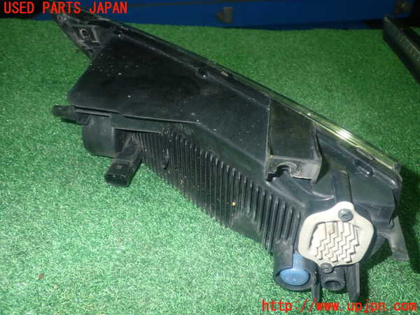 1UPJ-9236901182]ポルシェ・ボクスター(987MA120)左フォグ 中古_2