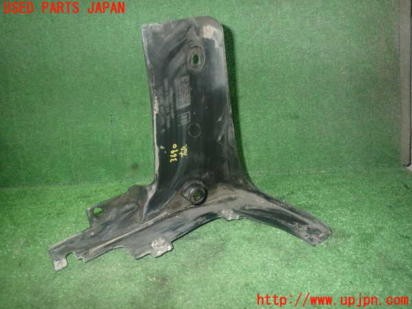 1UPJ-9236901454]ポルシェ・ボクスター(987MA120)右リアマッドガード(泥除け) 中古_2
