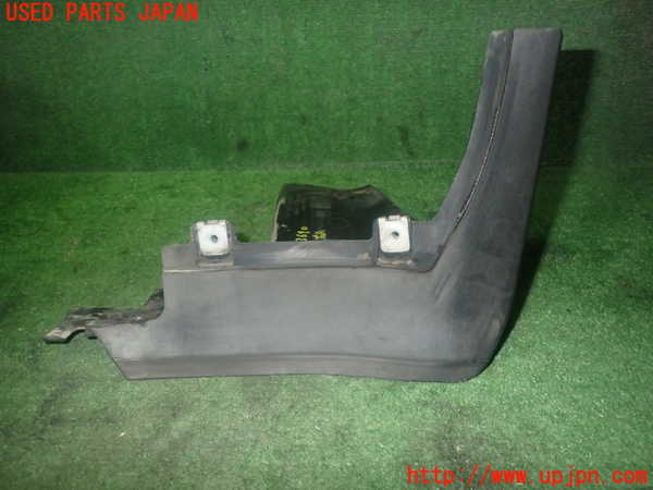 1UPJ-9236901454]ポルシェ・ボクスター(987MA120)右リアマッドガード(泥除け) 中古_3