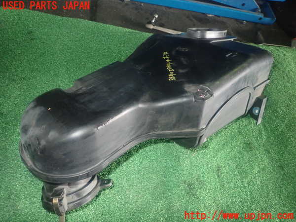 1UPJ-9236902560]ポルシェ・ボクスター(987MA120)エアクリーナーボックス 中古_3