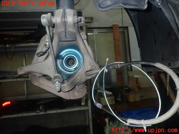 1UPJ-9236904305]ポルシェ・ボクスター(987MA120)左リアナックルハブ 中古_2