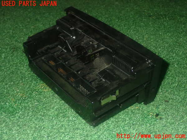 1UPJ-9236906066]ポルシェ・ボクスター(987MA120)エアコンスイッチ1 中古_2