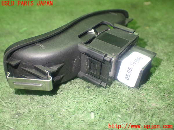 1UPJ-9236906306]ポルシェ・ボクスター(987MA120)スイッチ1 中古_3