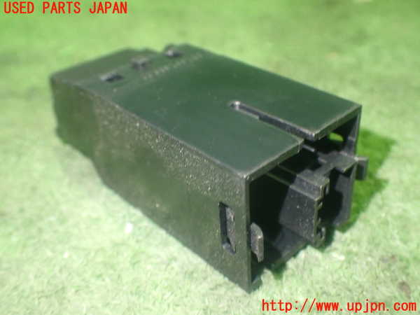 1UPJ-9236906307]ポルシェ・ボクスター(987MA120)スイッチ2 中古_3